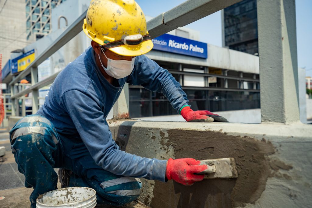 MML efectúa trabajos de mantenimiento en puentes de la Vía Expresa Luis Fernán Bedoya Reyes