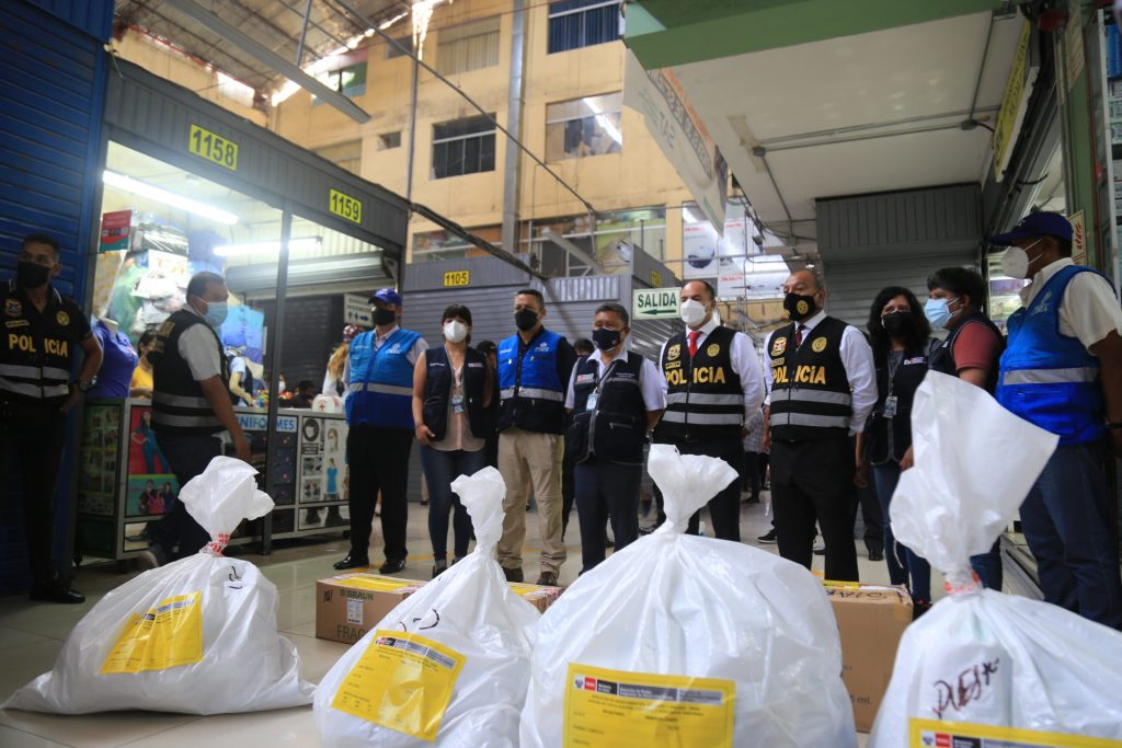 MML, Minsa y PNP intervienen galería donde se comercializaban medicinas y productos quirúrgicos sin registro sanitario