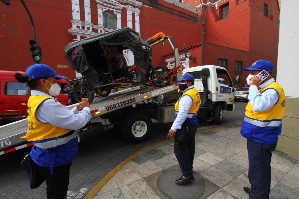 Municipalidad de Lima multó a más de 2,000 mototaxistas informales en el Cercado