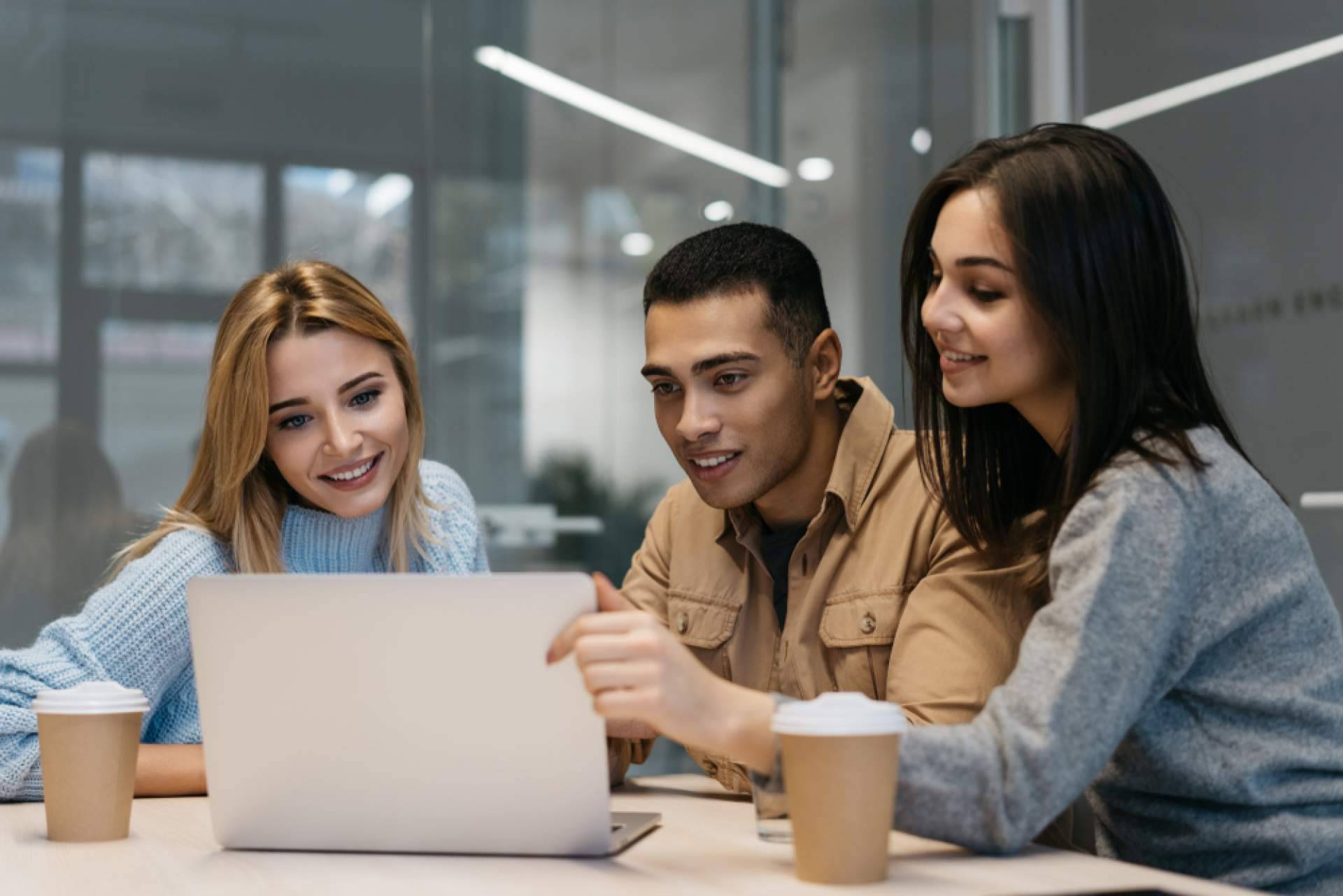 Una plataforma de aprendizaje permanente para estudiantes, Griky