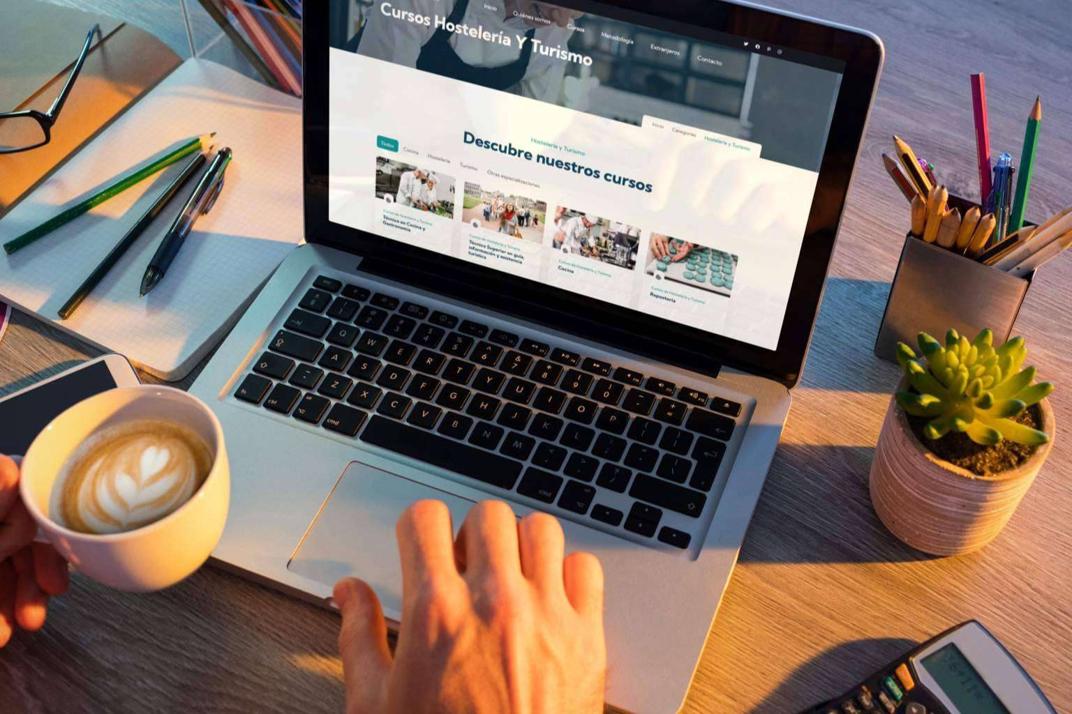 Los cursos del Instituto de Estudios y Empleo para trabajar en España