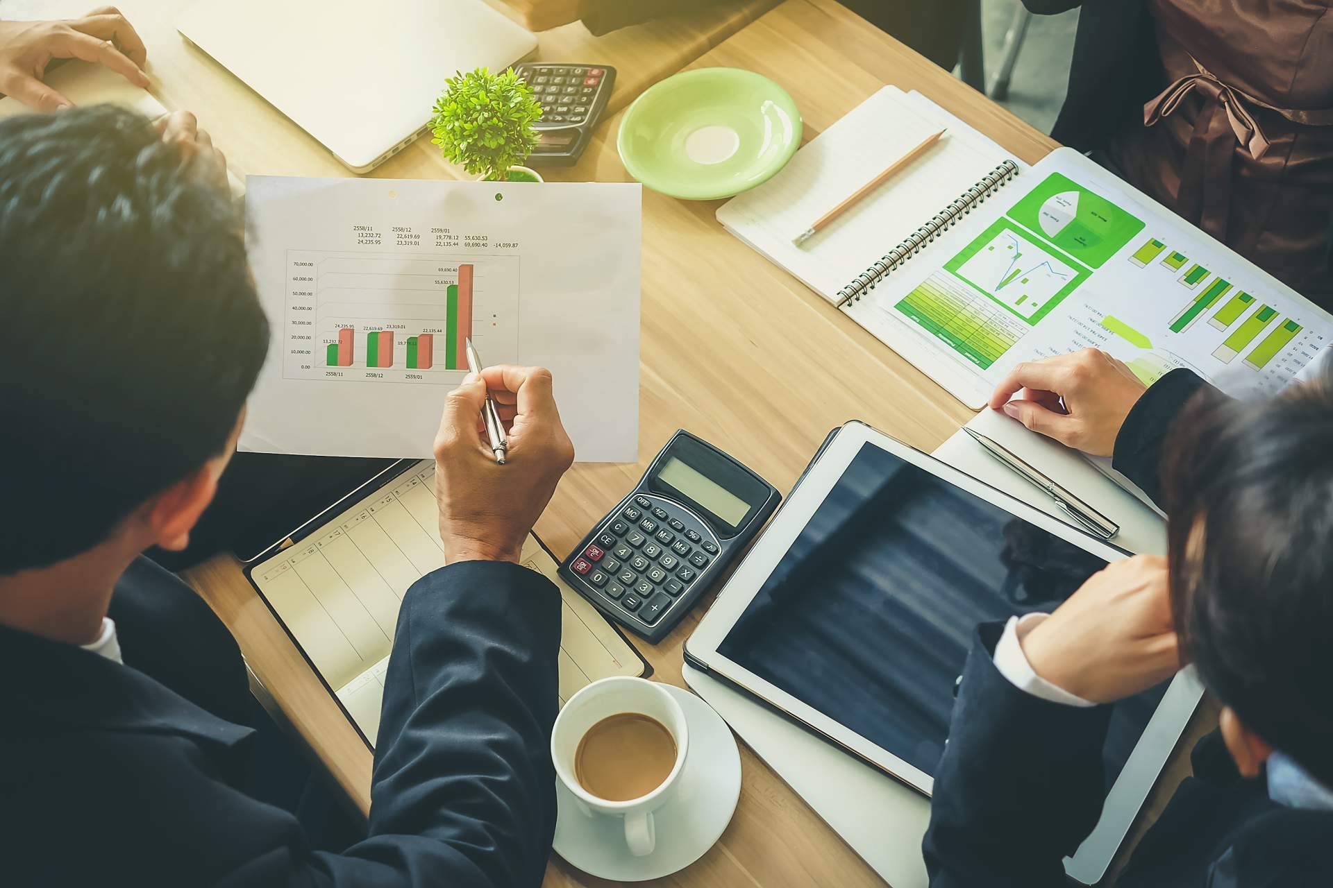 Cómo promover el crecimiento de las compañías con formación en sostenibilidad empresarial