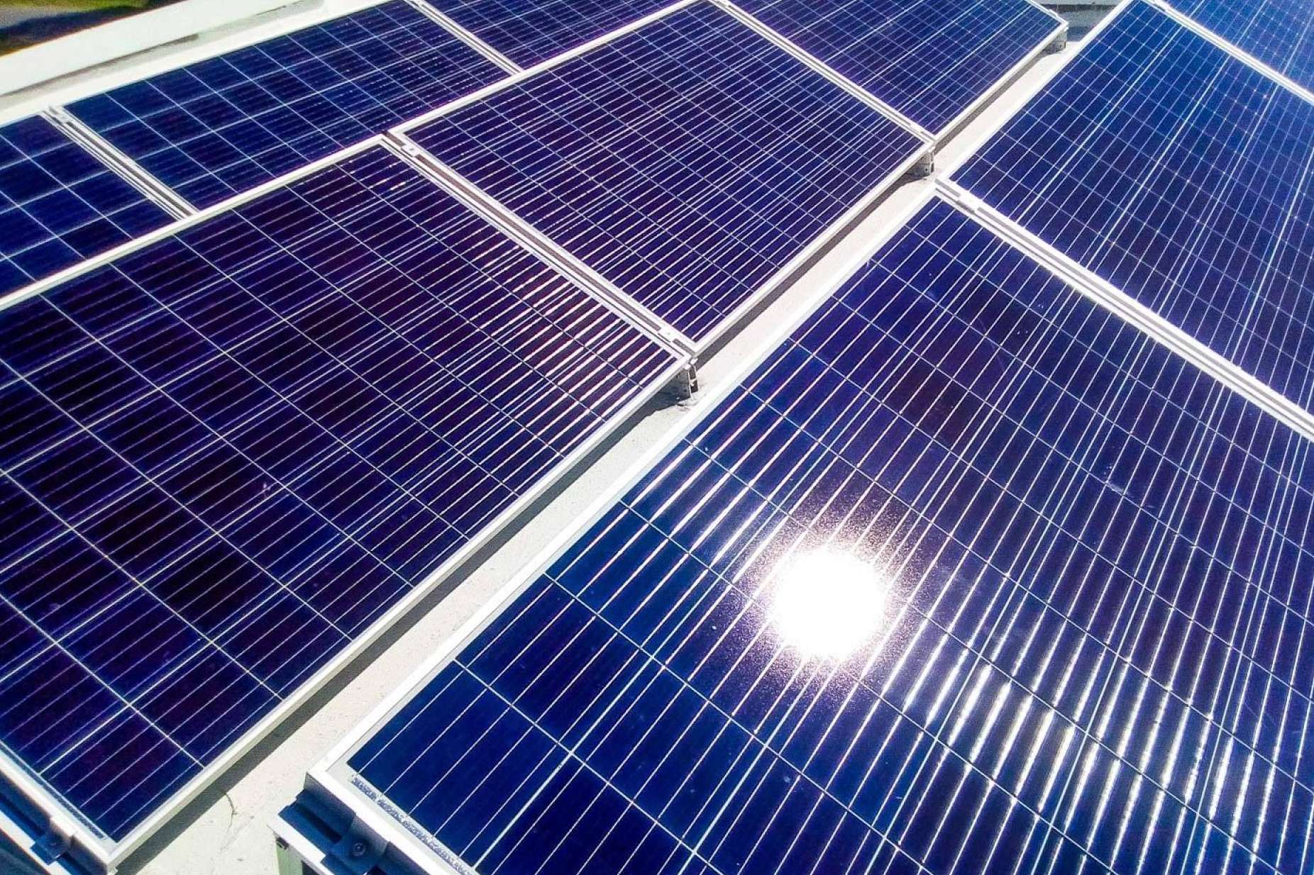 Energía del Futuro; sistemas fotovoltaicos como solución para el abastecimiento de energía eléctrica