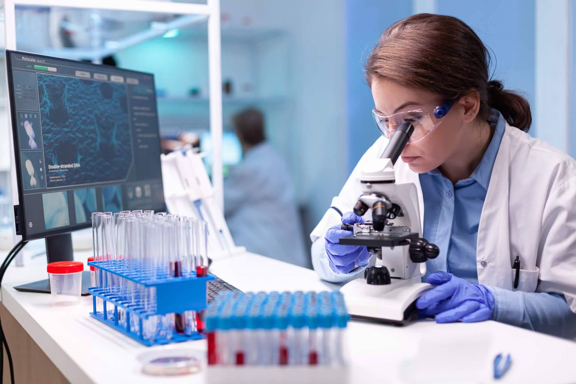 Clínica y Laboratorio Express facilita las pruebas de laboratorio en casa; la comodidad de la salud las 24 horas