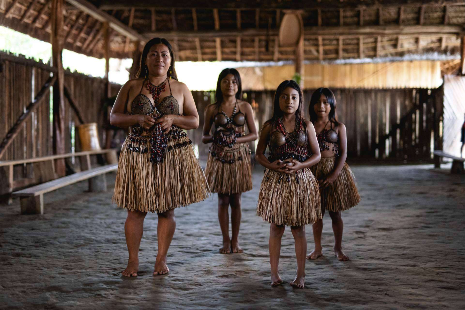Los talleres de Hamadryade Lodge con las comunidades indígenas