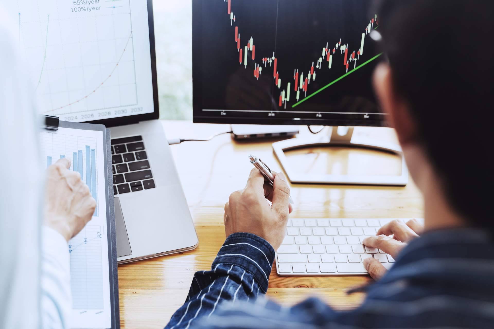 Toma de decisiones financieras, cómo equilibrar el riesgo y la recompensa