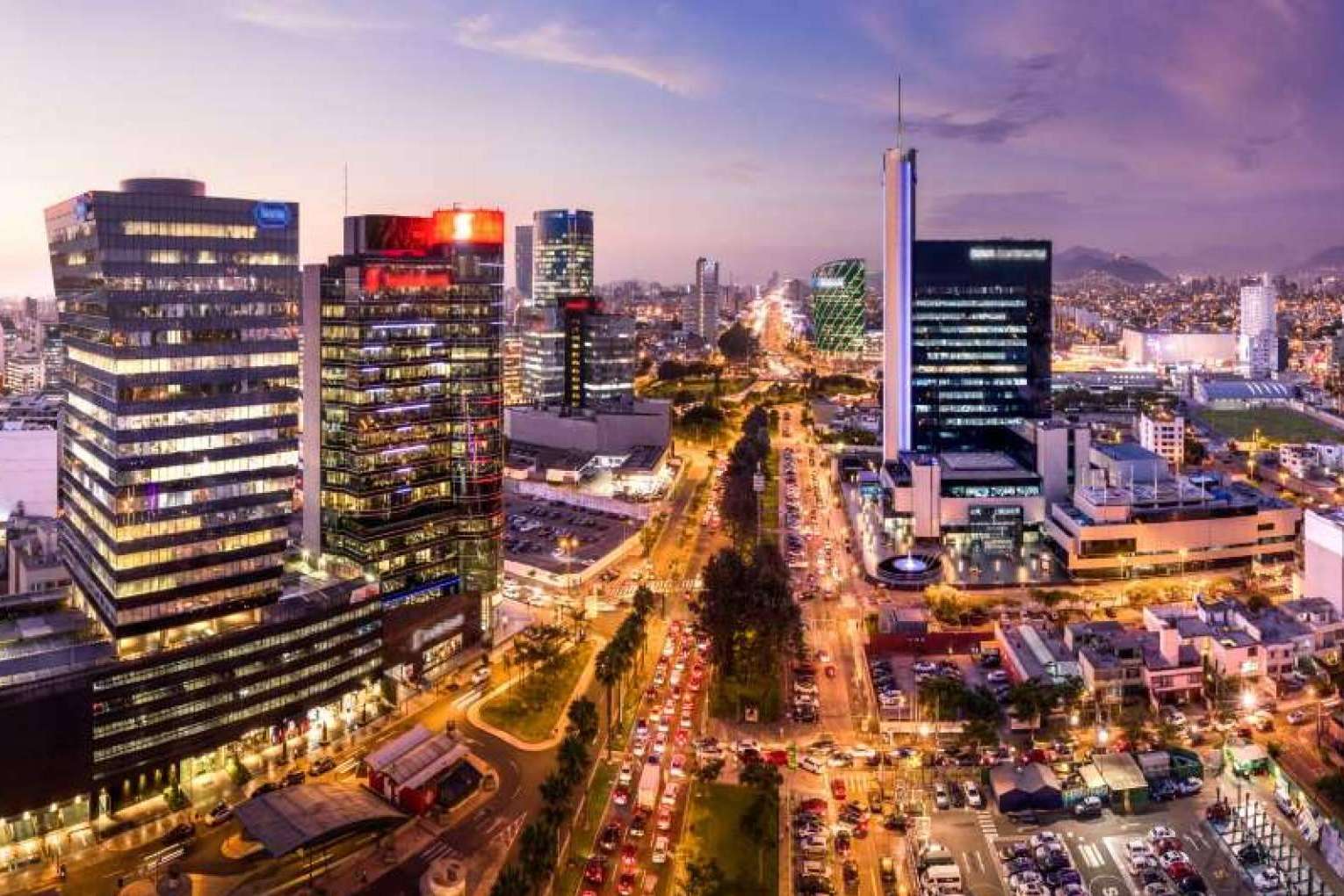 AGCOM Perú; innovación y tecnología para las empresas más importantes del país