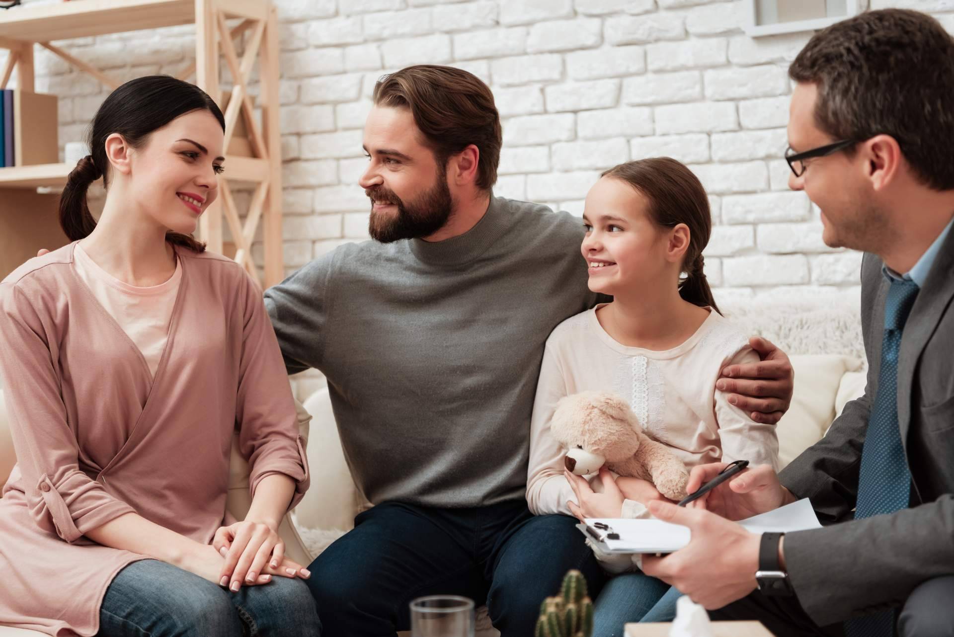 ¿Cuándo y cómo iniciar una terapia de familia?