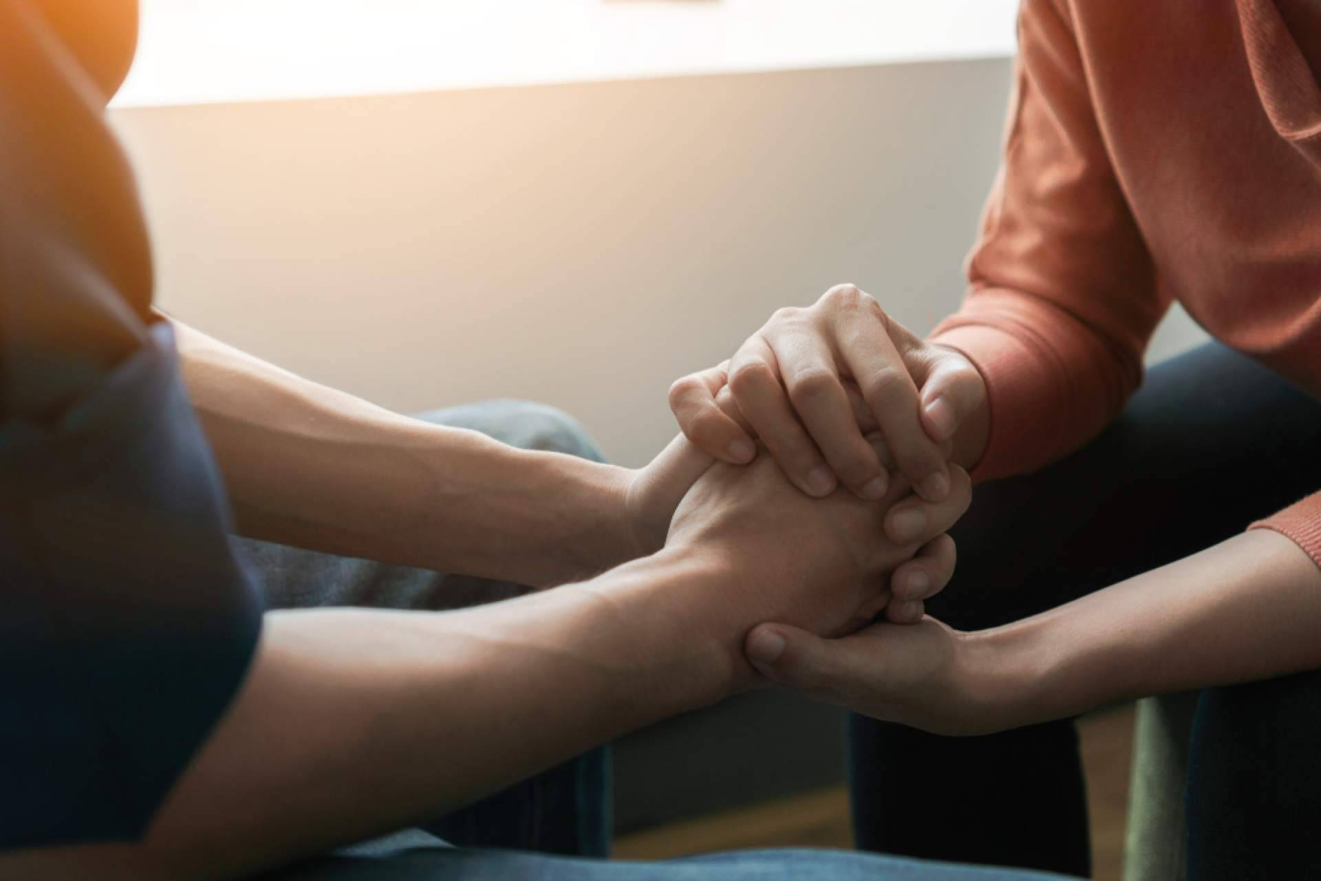 Del quiebre al equilibrio; enfoques psicológicos para superar una infidelidad